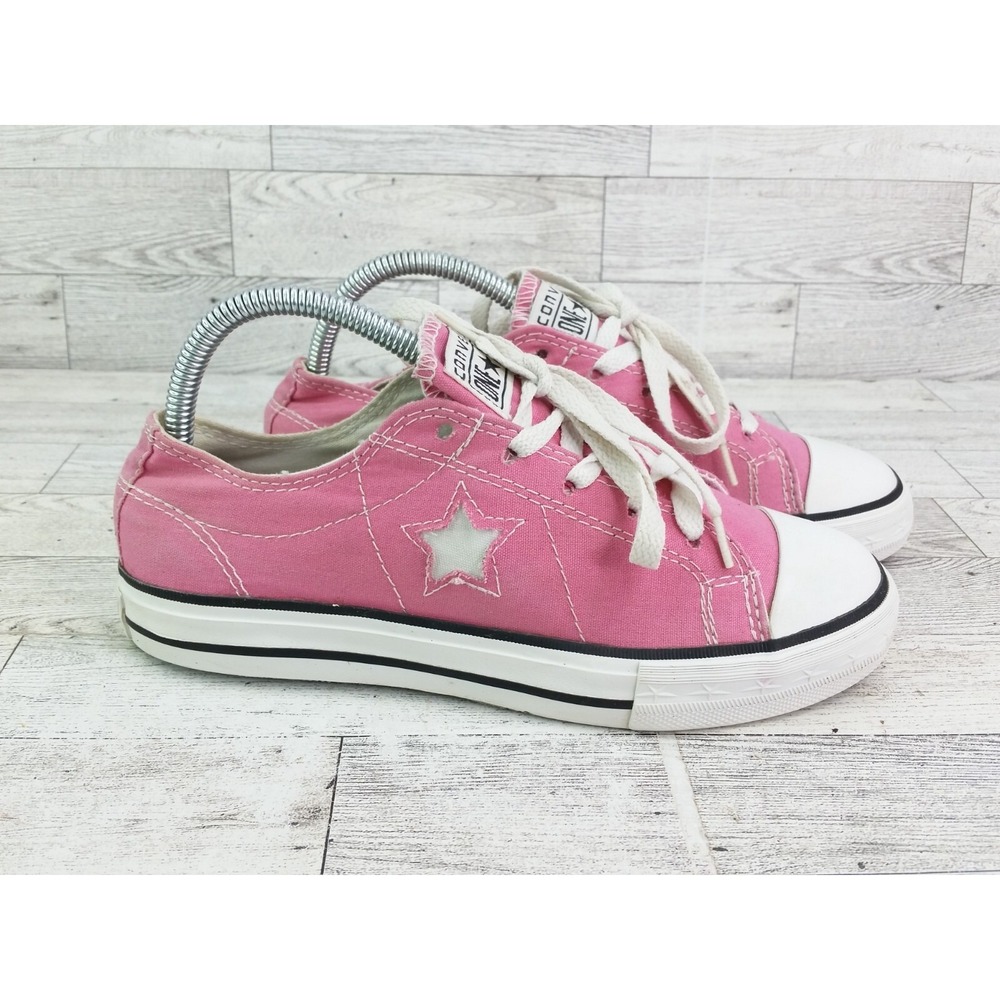 Vintage‎ Juniors Converse Shoes One Star Low Top Sneakers Pink Canvas Size 4